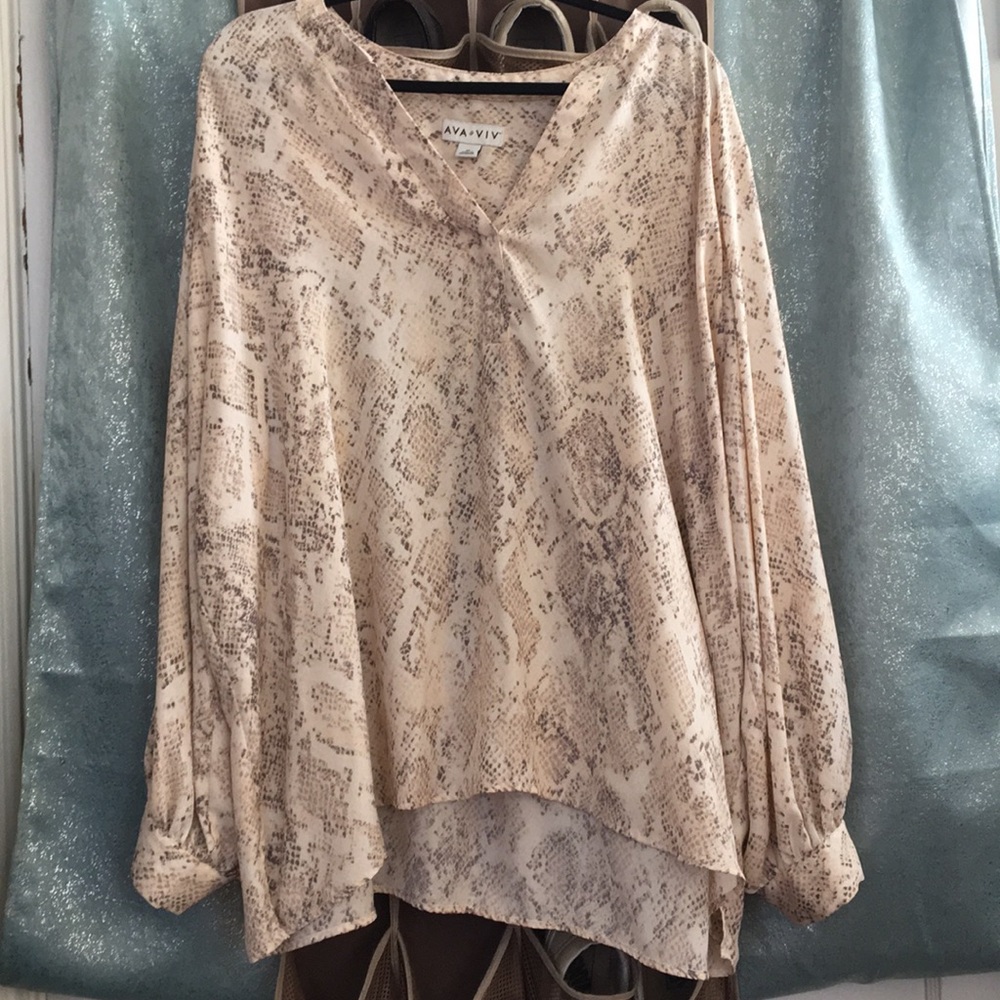 Long sleeve blouse